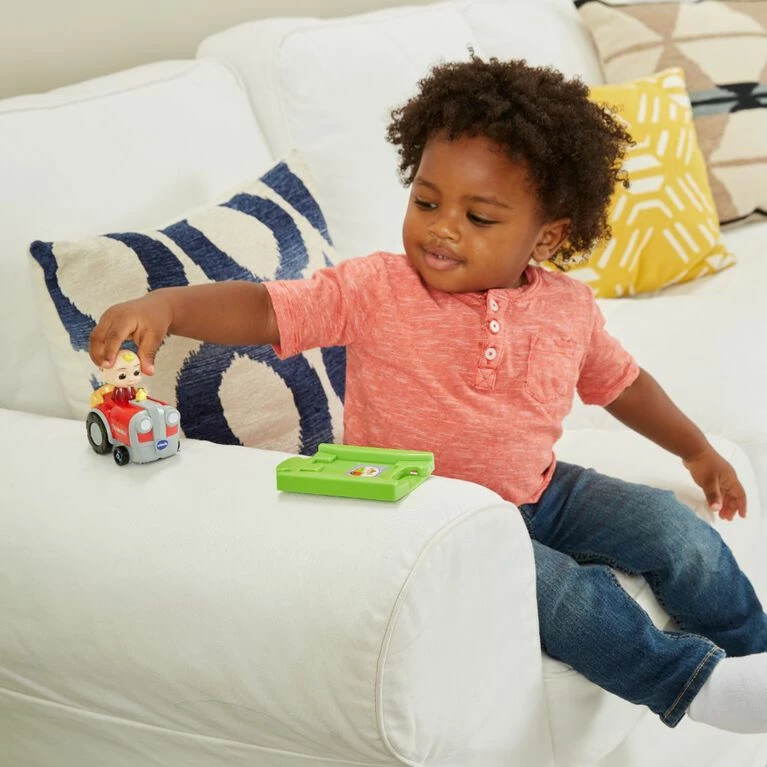 VTech CoComelon Go! Go! Smart Wheels JJ's Tractor And Track - English Edition - Image 3