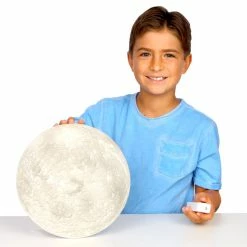 Uncle Milton In My Room - Moon In My Room - English Edition